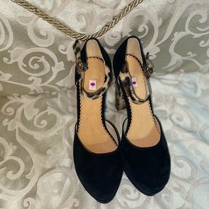 Klings Women’s Leopard Print heels